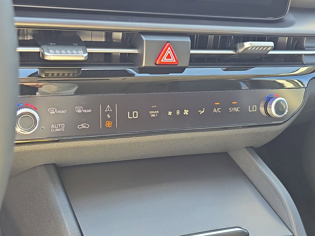 New 2026 Kia Sportage EX image 26