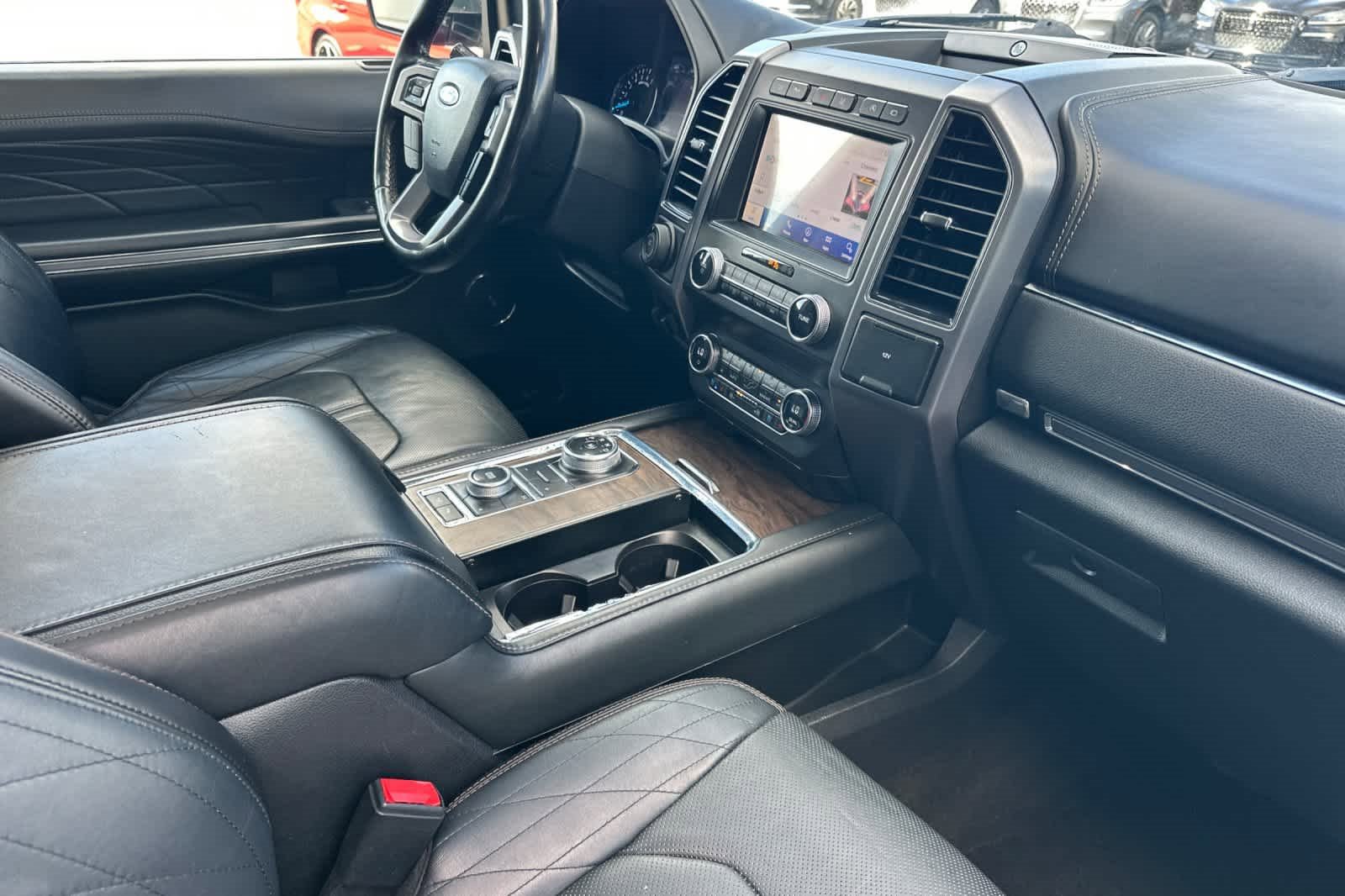 Certified 2020 Ford Expedition Platinum image 17