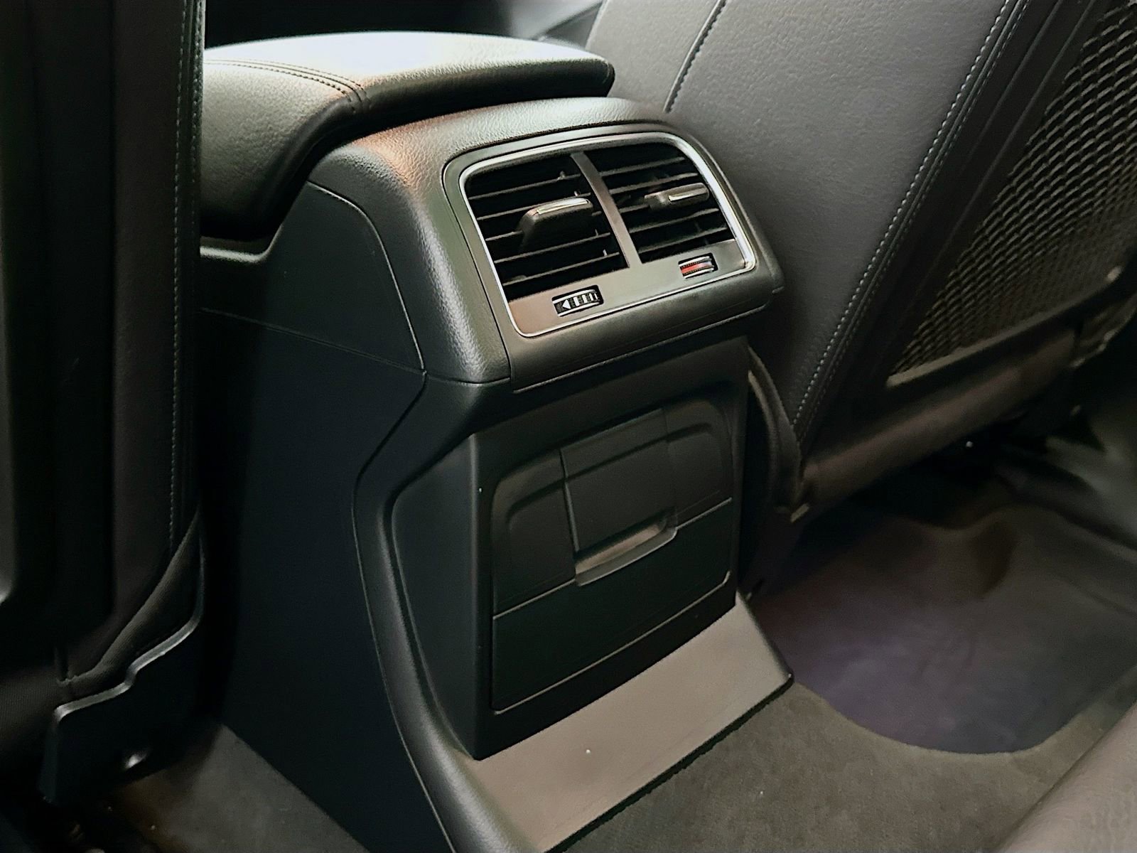 Used 2017 Audi Q5 2.0T Premium Plus w/ Technology Package AWD/4WD image 27