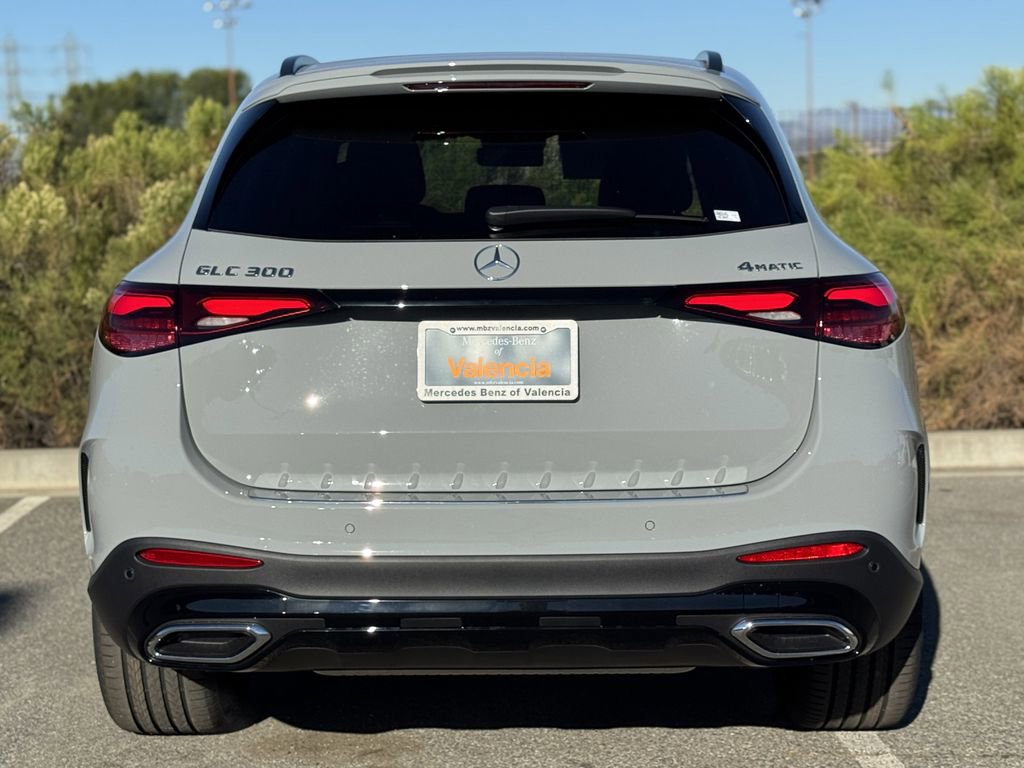 New 2026 Mercedes-Benz GLC 300 4MATIC image 8