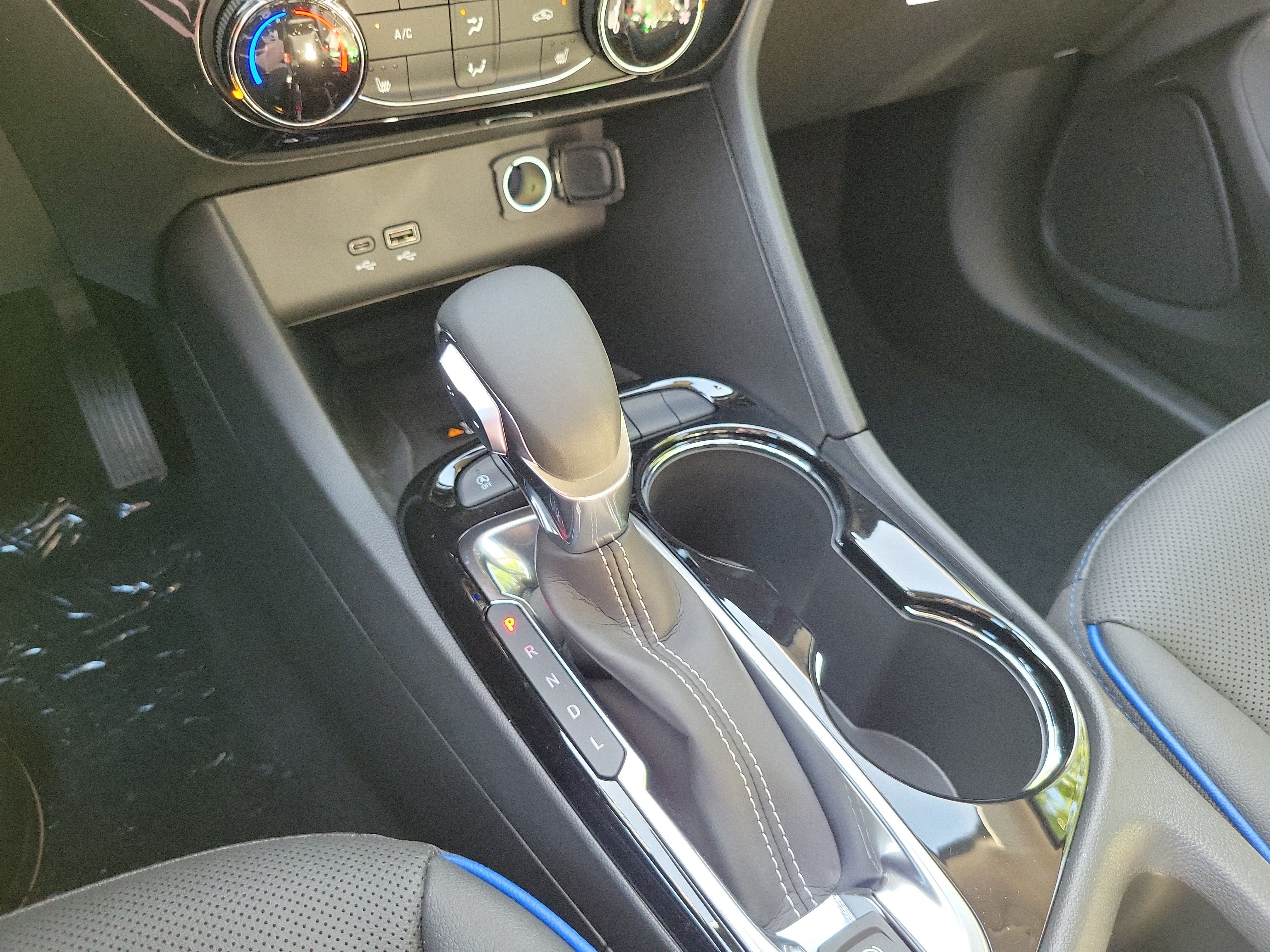 New 2026 Buick Encore GX Sport Touring w/ Advanced Technology Package FWD image 11