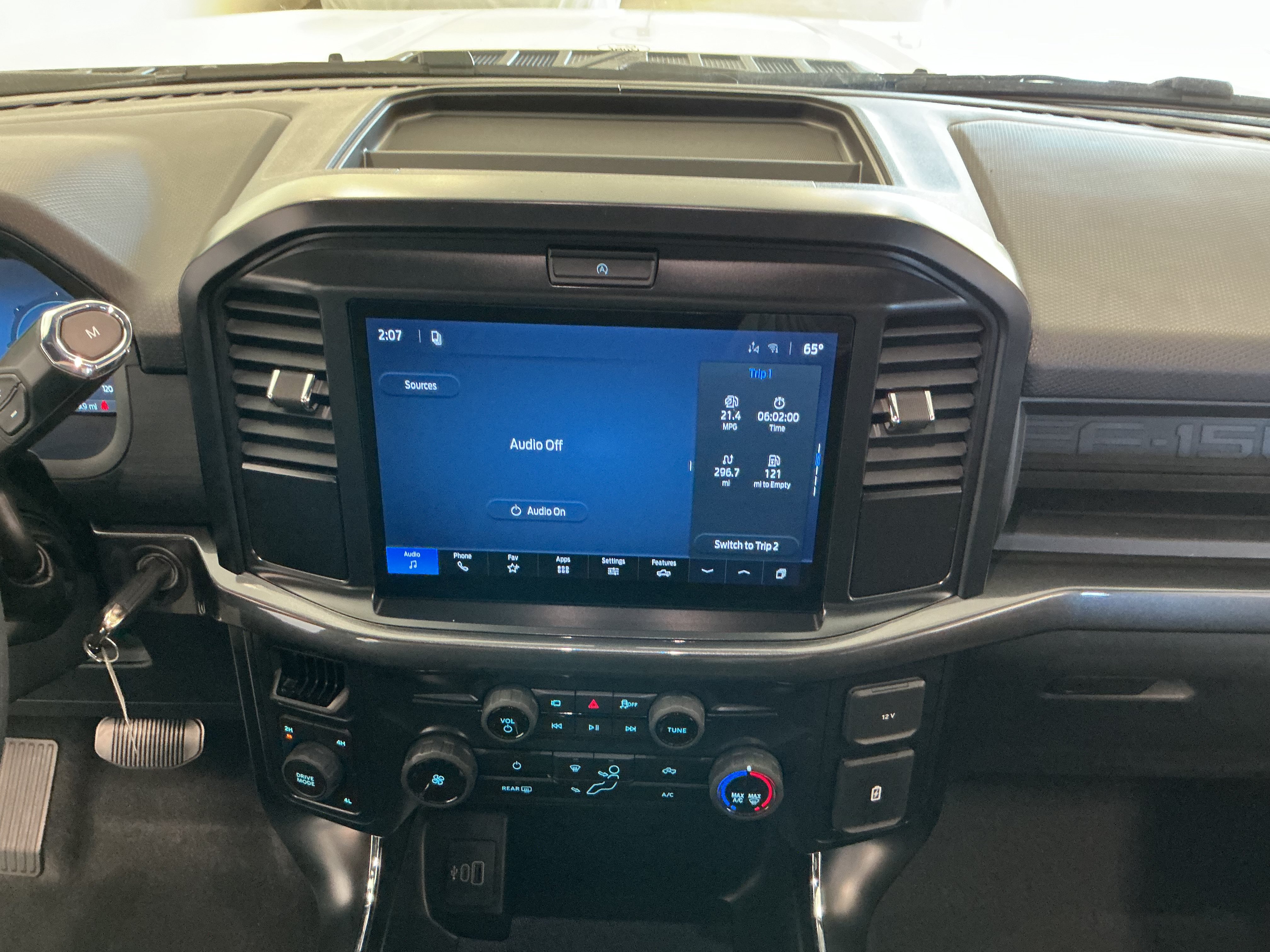 Used 2026 Ford F150 STX w/ Equipment Group 200A AWD/4WD image 22