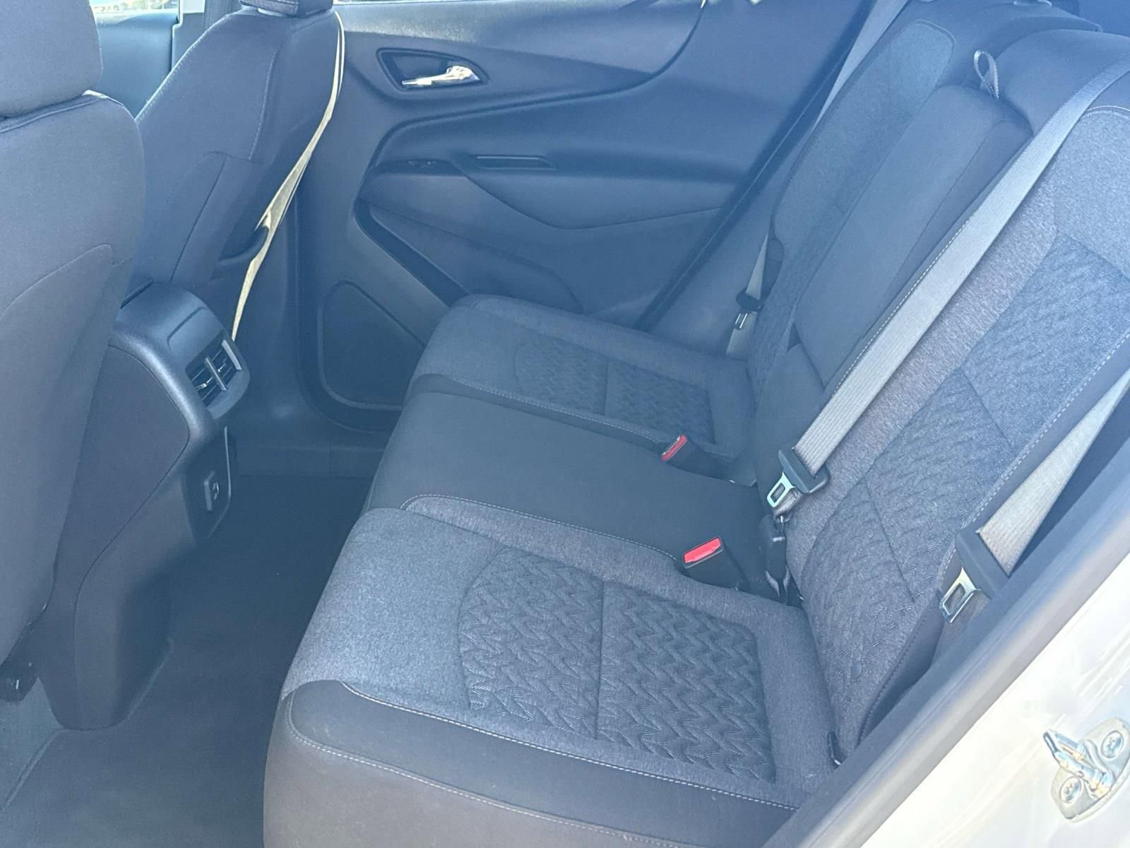 Used 2024 Chevrolet Equinox LT image 24