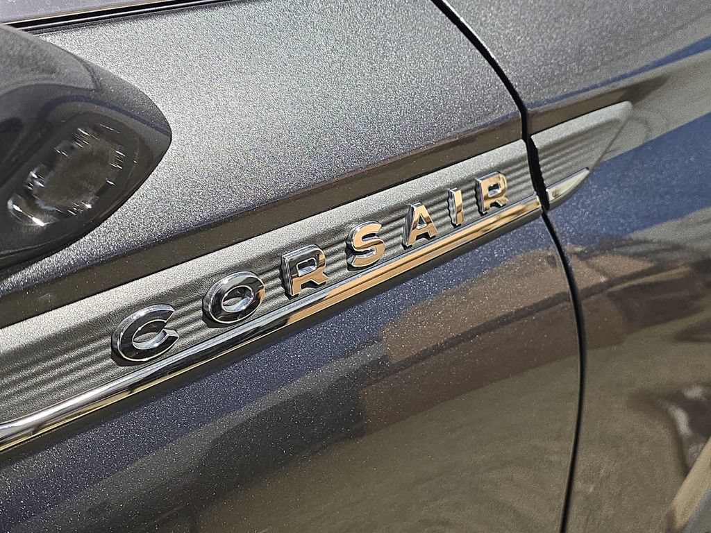 Used 2020 Lincoln Corsair AWD w/ Premium Package image 7