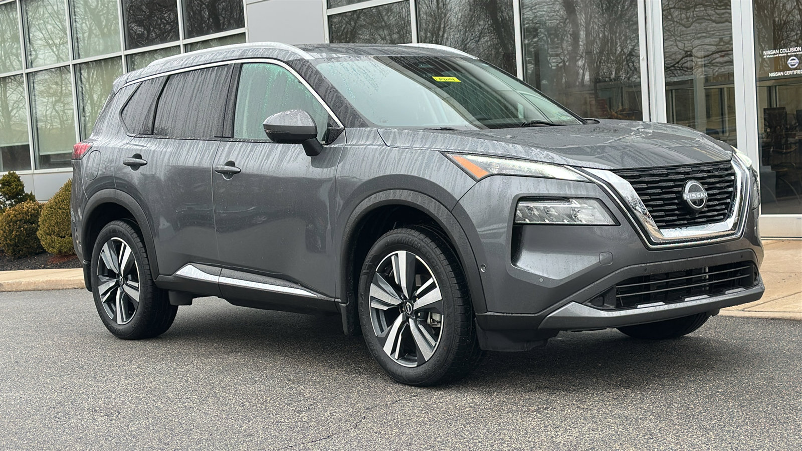 Certified 2023 Nissan Rogue SL w/ SL Premium Package image 2