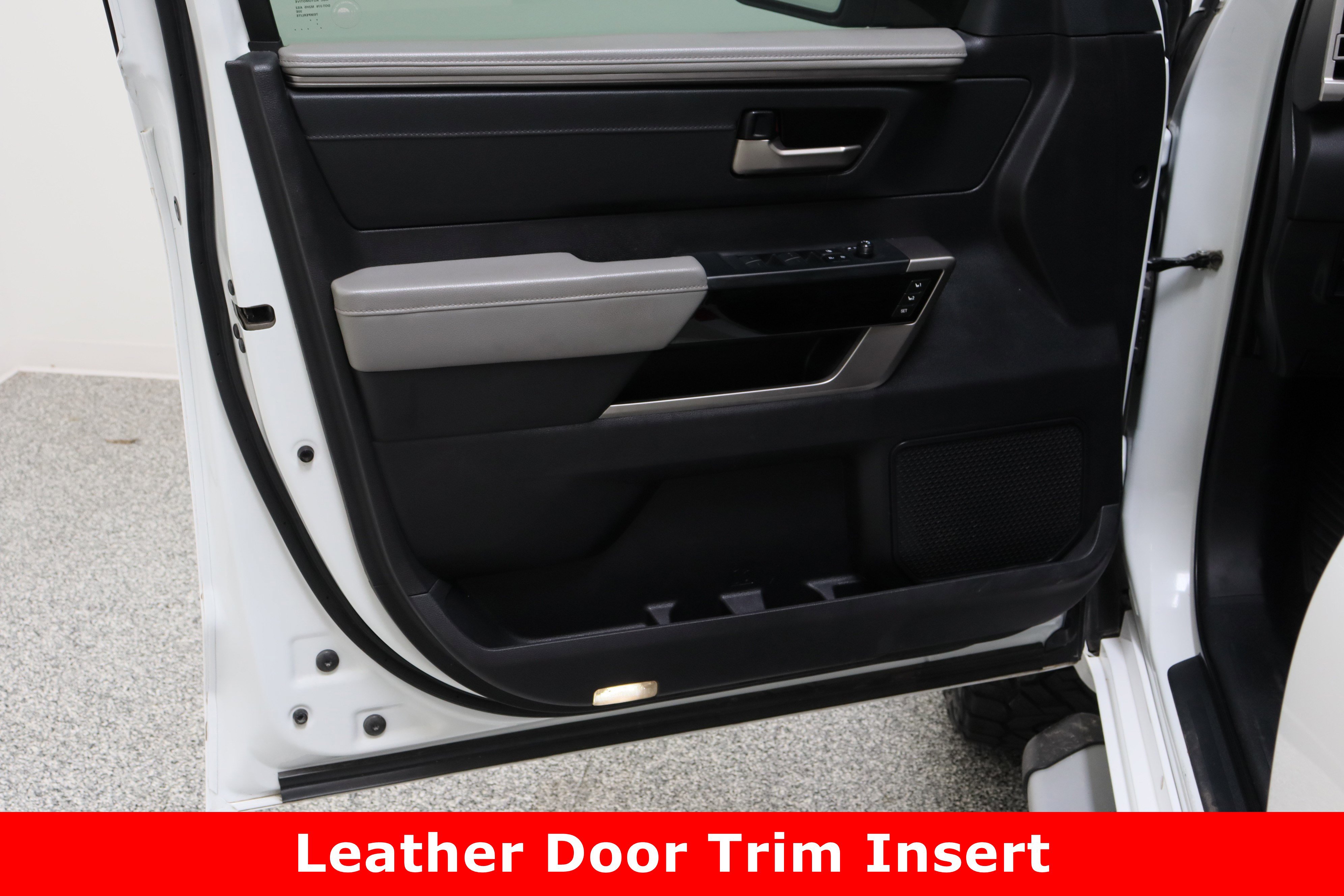 Used 2023 Toyota Tundra Limited image 12