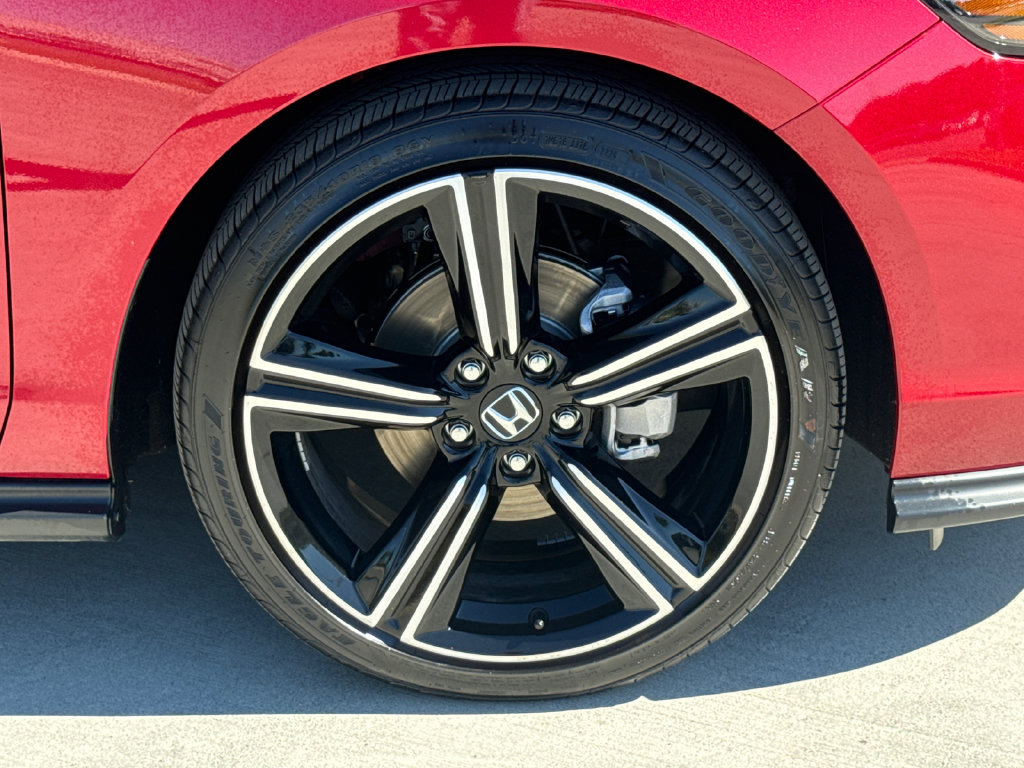 Certified 2026 Honda Accord SE image 11