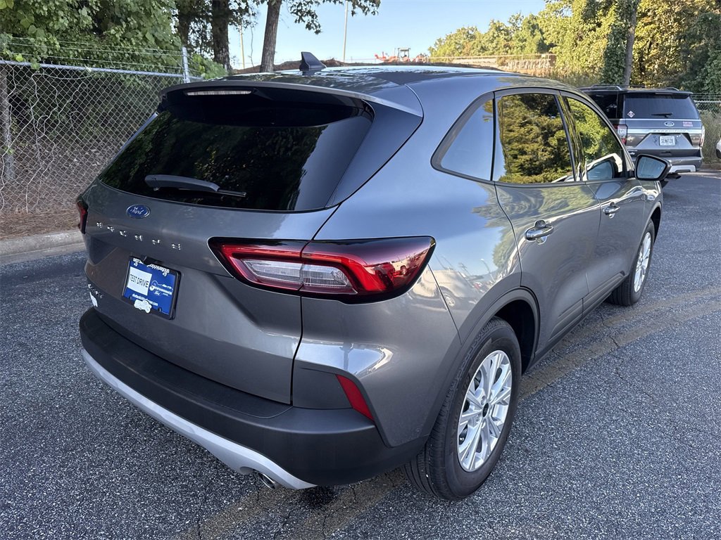 Used 2025 Ford Escape Active image 7