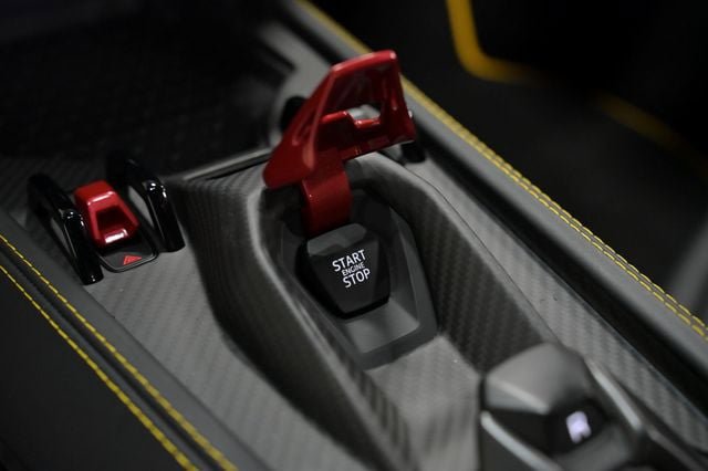 Used 2024 Lamborghini Revuelto AWD/4WD image 52