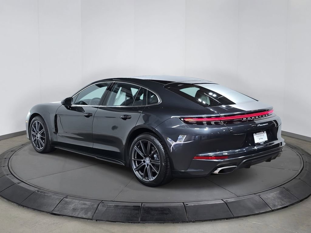 Certified 2024 Porsche Panamera image 3