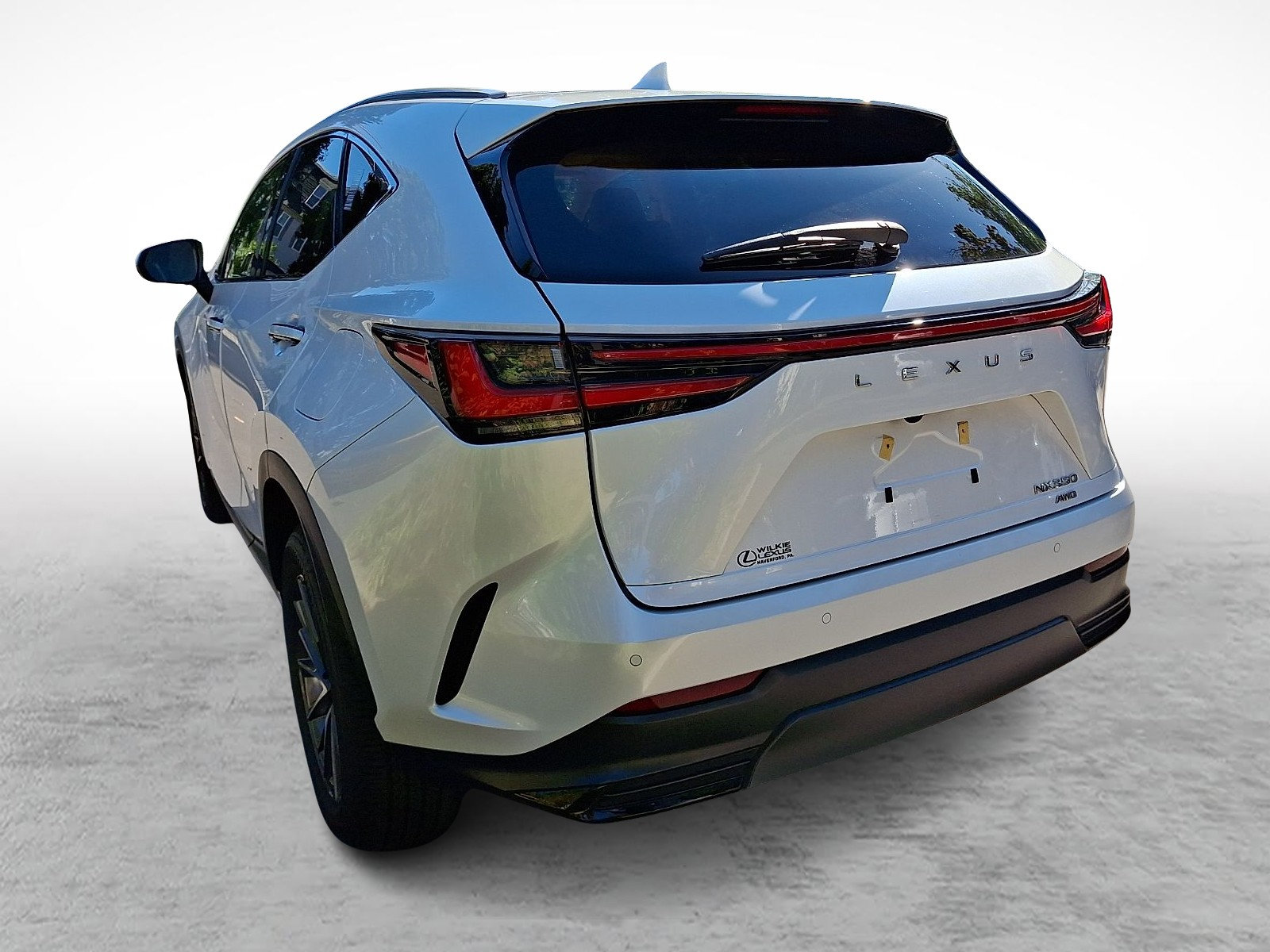 Certified 2025 Lexus NX 350 AWD w/ Cold Area Package image 4