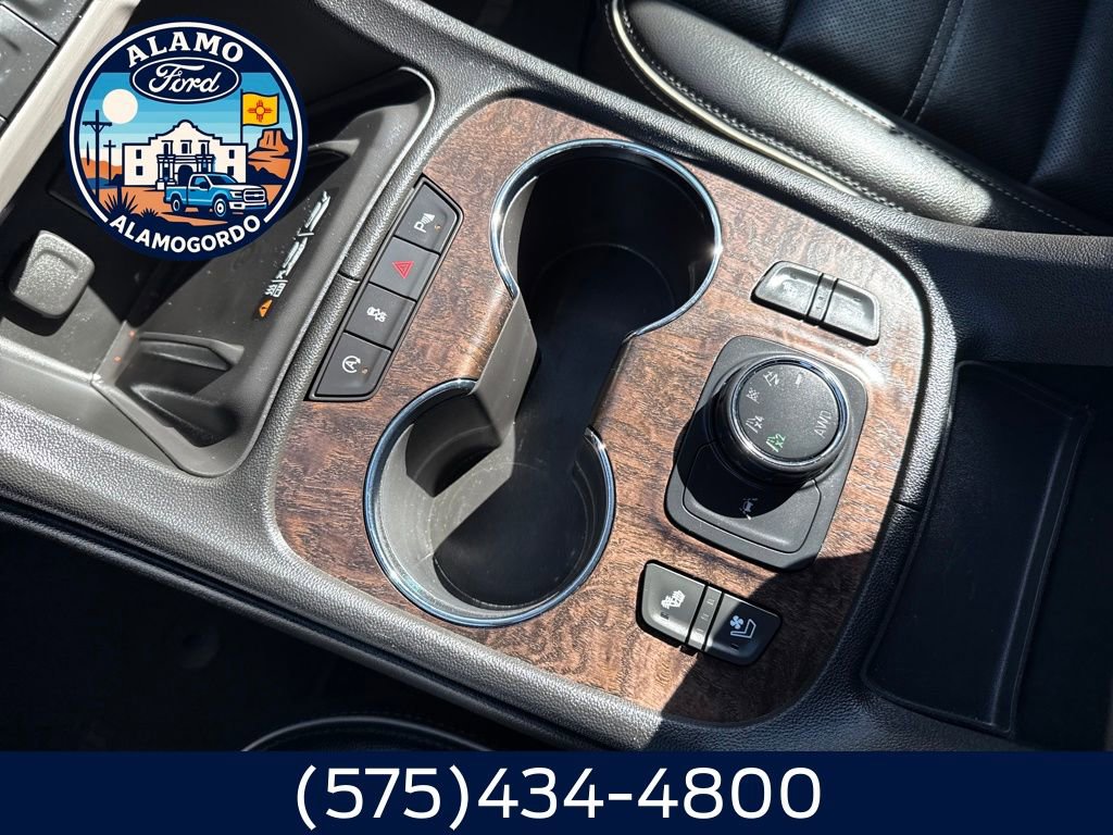 Used 2023 GMC Acadia Denali w/ Denali Ultimate Package image 11