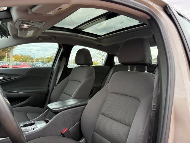 Used 2024 Chevrolet Malibu LT image 14