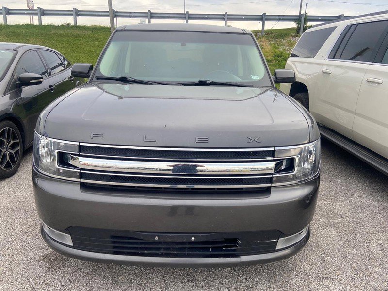 Used 2018 Ford Flex SEL FWD image 3