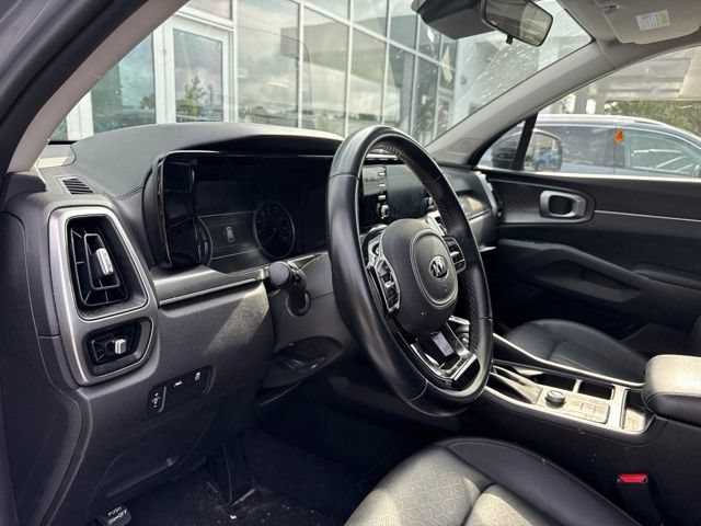 Used 2021 Kia Sorento S w/ Panoramic Sunroof Package FWD image 15