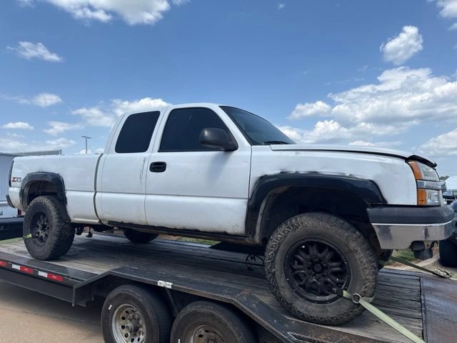 Used 2004 Chevrolet Silverado 1500 4x4 Extended Cab w/ Light Duty Power Package video 1