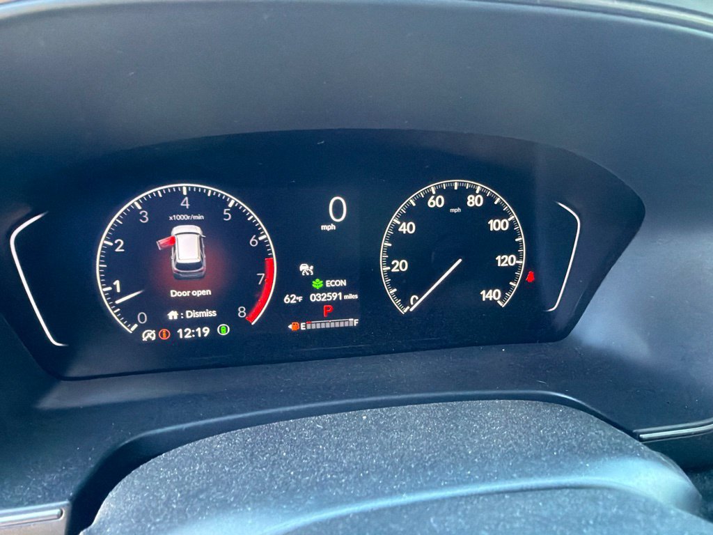 Used 2024 Honda Pilot TrailSport image 31