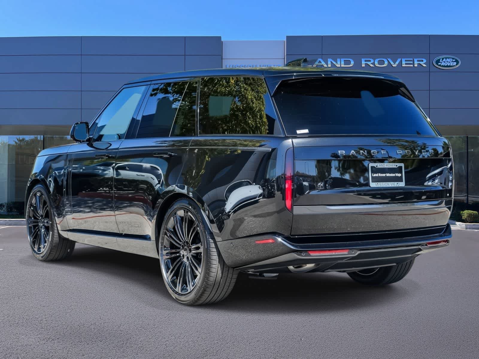 New 2026 Land Rover Range Rover SE AWD/4WD image 6