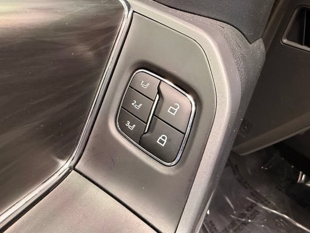 Used 2025 Ford F150 Lariat w/ Equipment Group 502A High AWD/4WD image 28