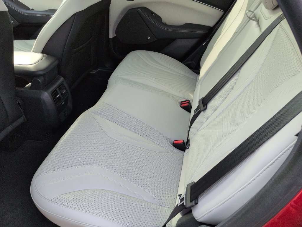 Used 2022 Ford Mustang Mach-E Premium AWD/4WD image 6