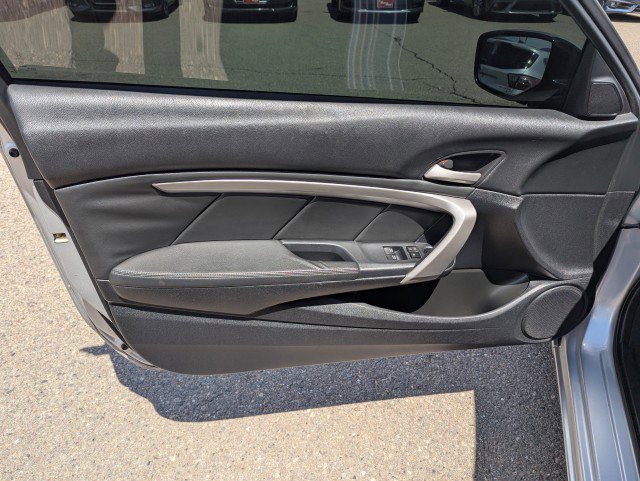 Used 2011 Honda Accord EX-L image 9