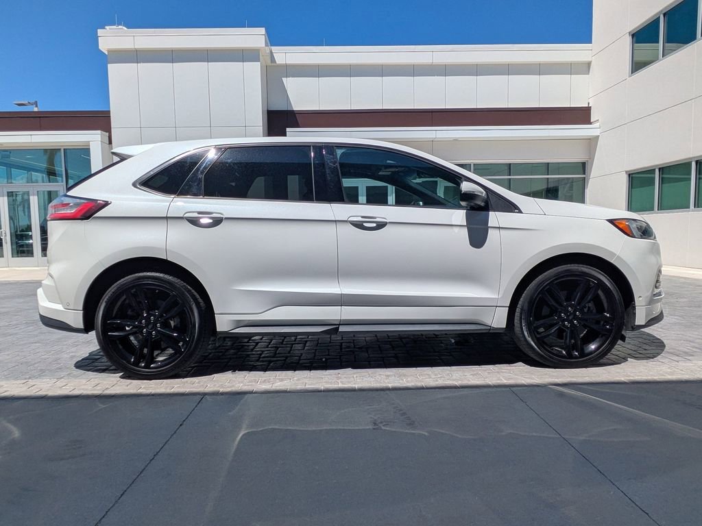Used 2020 Ford Edge ST w/ Equipment Group 401A image 3