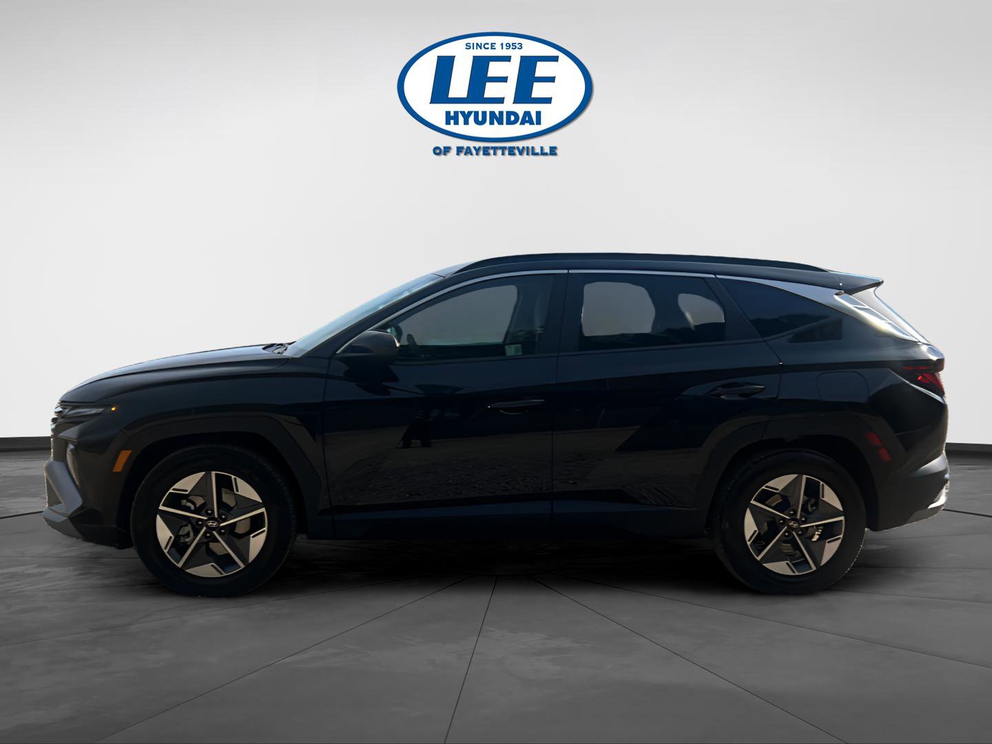 Certified 2025 Hyundai Tucson SEL FWD image 3