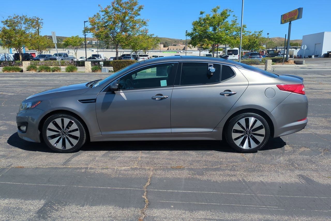 Used 2012 Kia Optima SX w/ Premium Pkg image 9