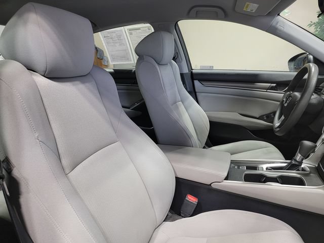 Used 2018 Honda Accord LX image 16