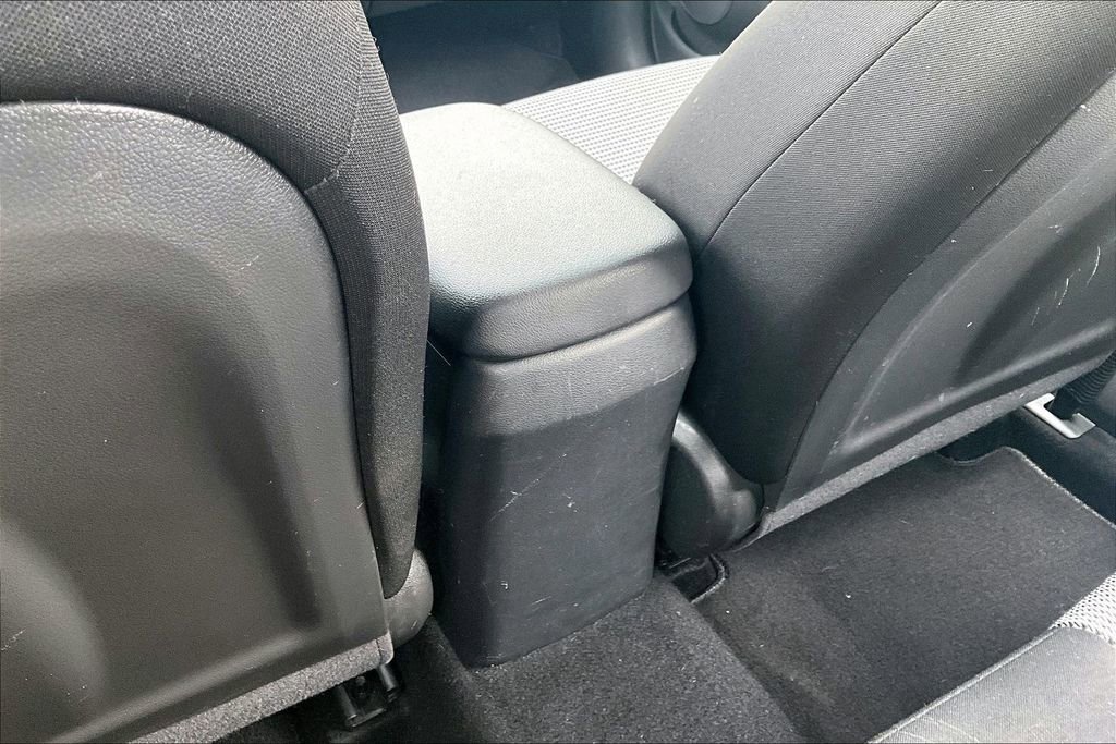 Used 2022 Hyundai Kona SE w/ Cargo Package FWD image 33