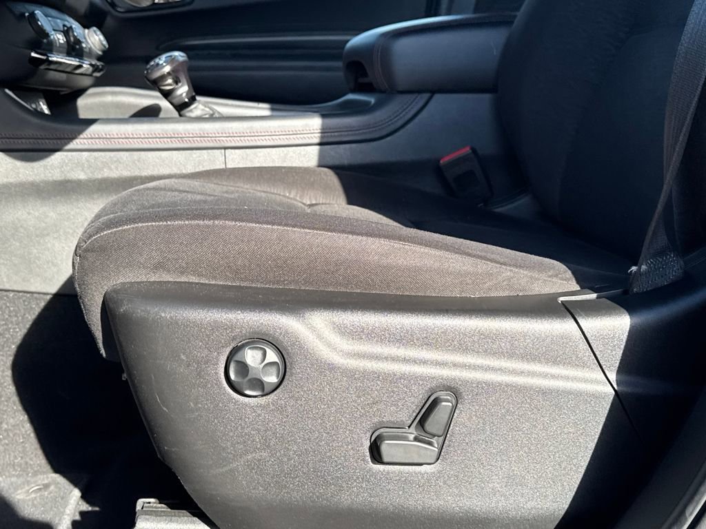 Used 2023 Dodge Durango GT image 16