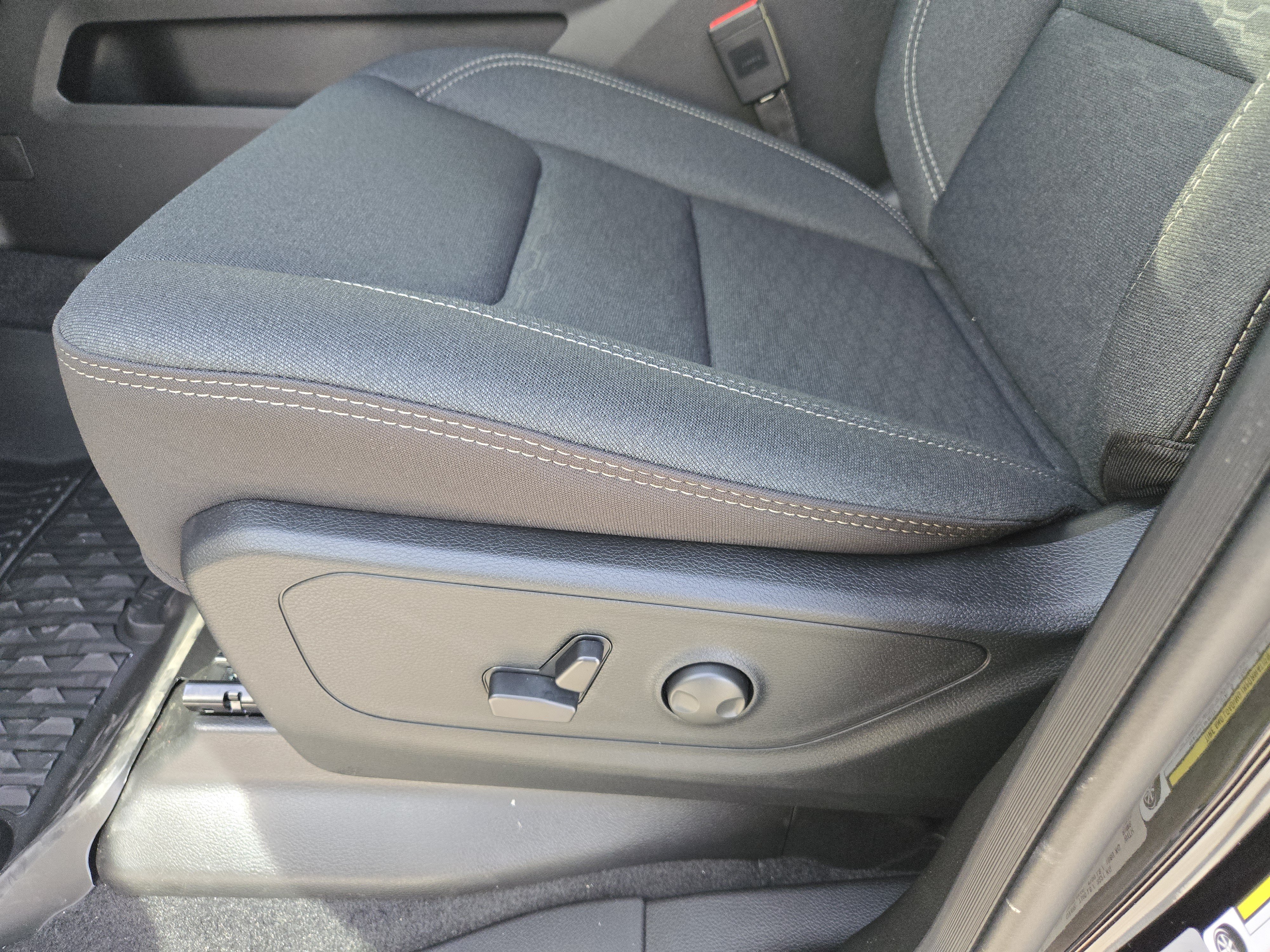 New 2026 RAM 1500 Big Horn AWD/4WD image 19