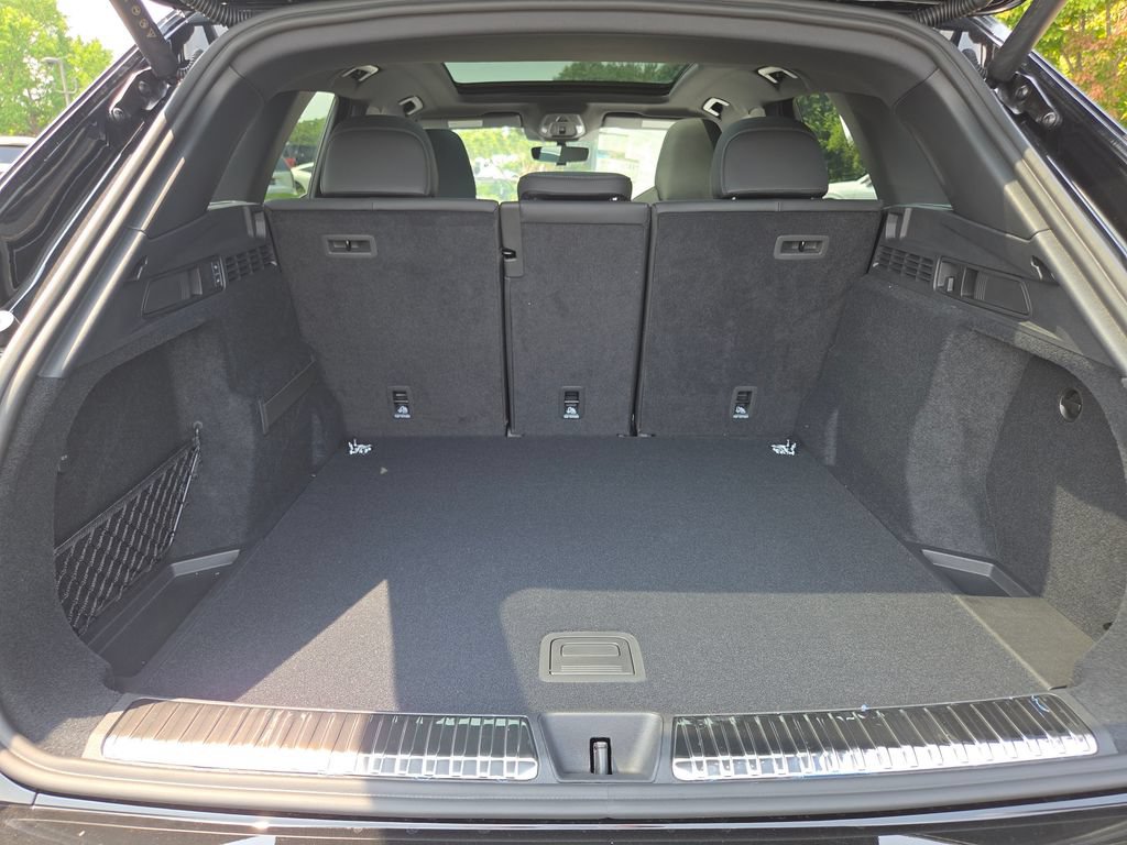 New 2026 Audi SQ5 Premium Plus AWD/4WD image 30