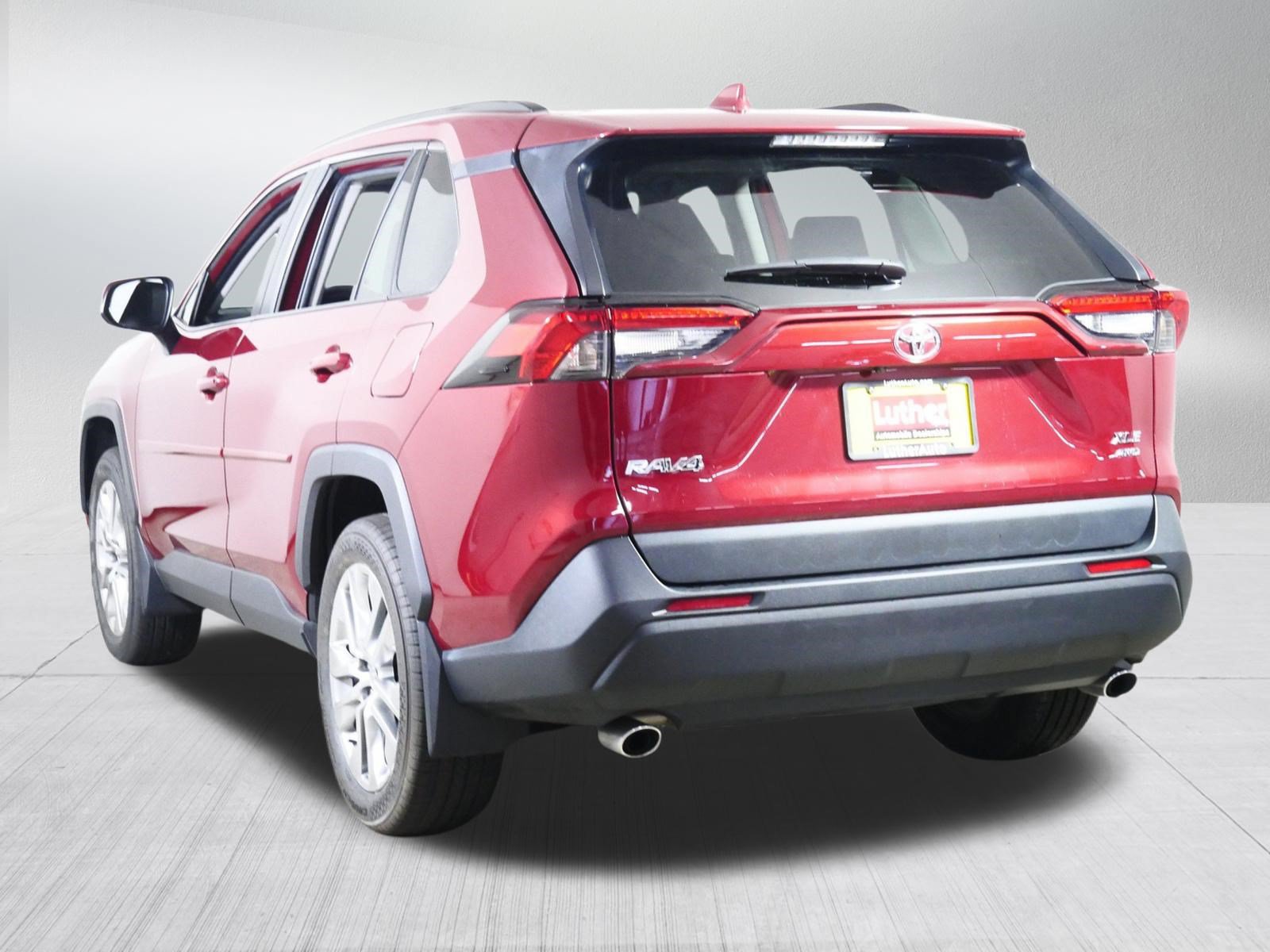 Used 2024 Toyota RAV4 XLE Premium w/ Weather Package AWD/4WD image 5