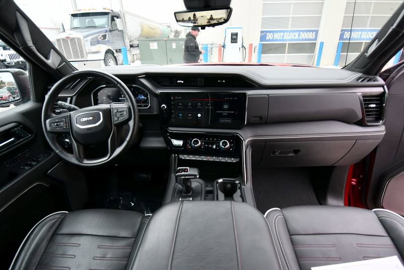 Used 2023 GMC Sierra 1500 AT4X AWD/4WD image 3