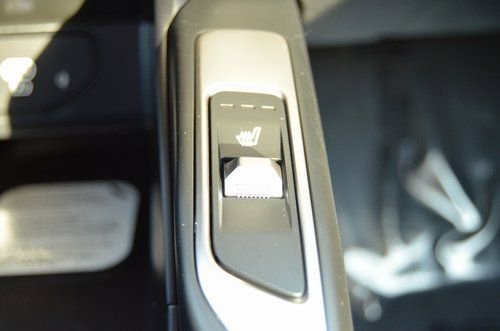 New 2026 Kia Sorento S w/ S Panoramic Sunroof Package image 16