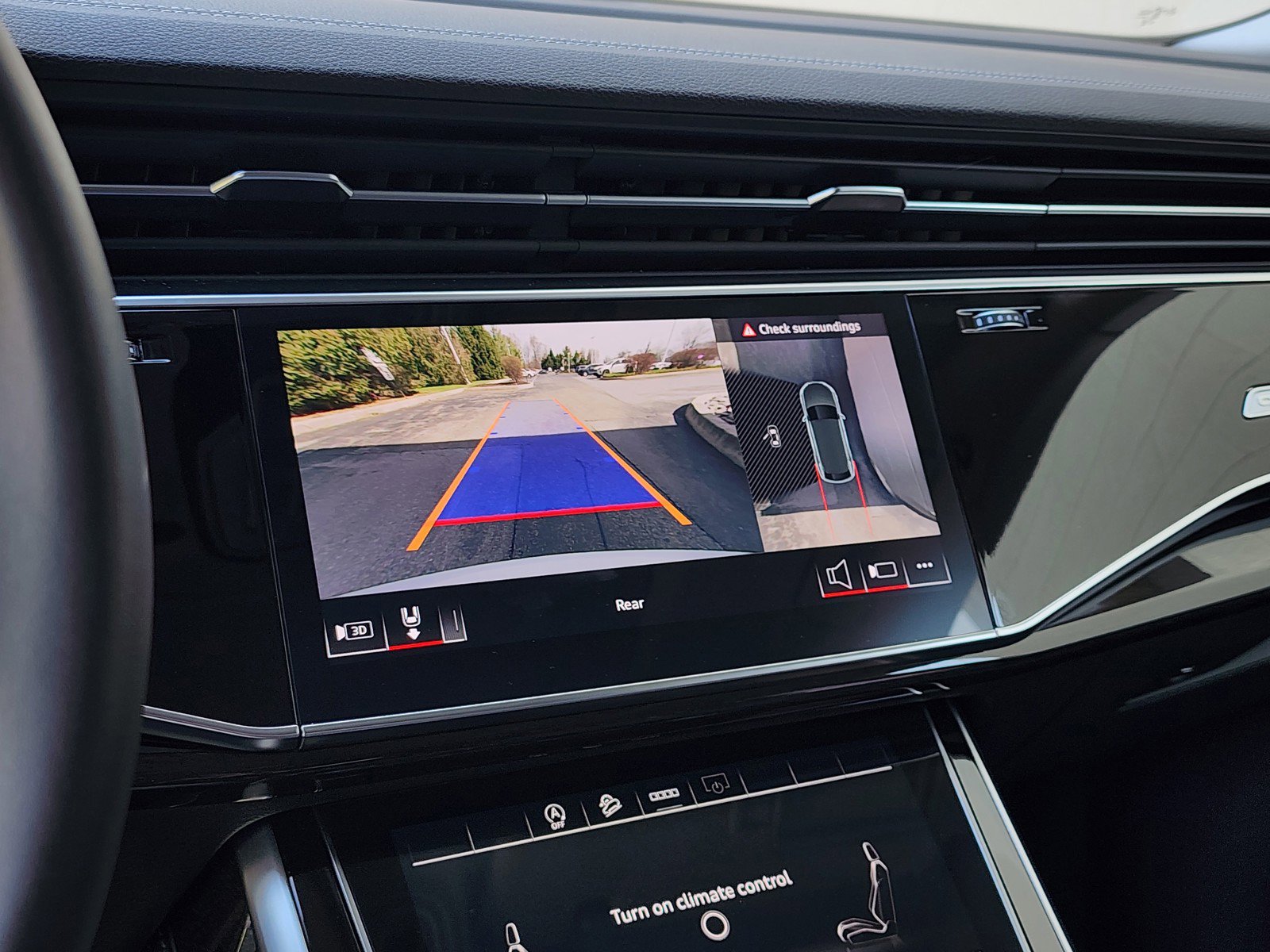 Used 2025 Audi Q8 Premium Plus image 16