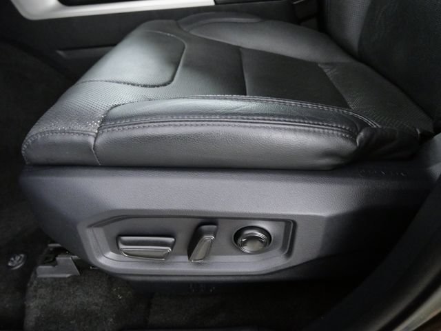 Used 2023 Toyota Tundra Limited w/ TRD Off-Road Package AWD/4WD image 17