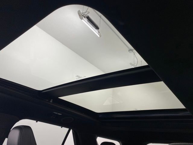 Used 2020 Ford Explorer Limited w/ Class III Trailer Tow Package image 29