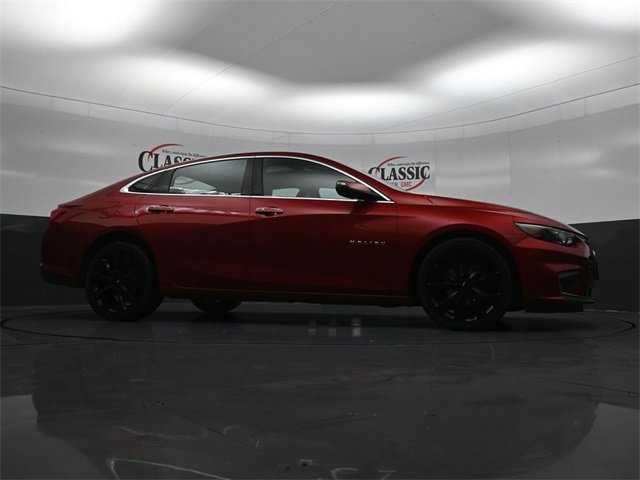 Used 2016 Chevrolet Malibu Premier w/ Driver Confidence Package image 27