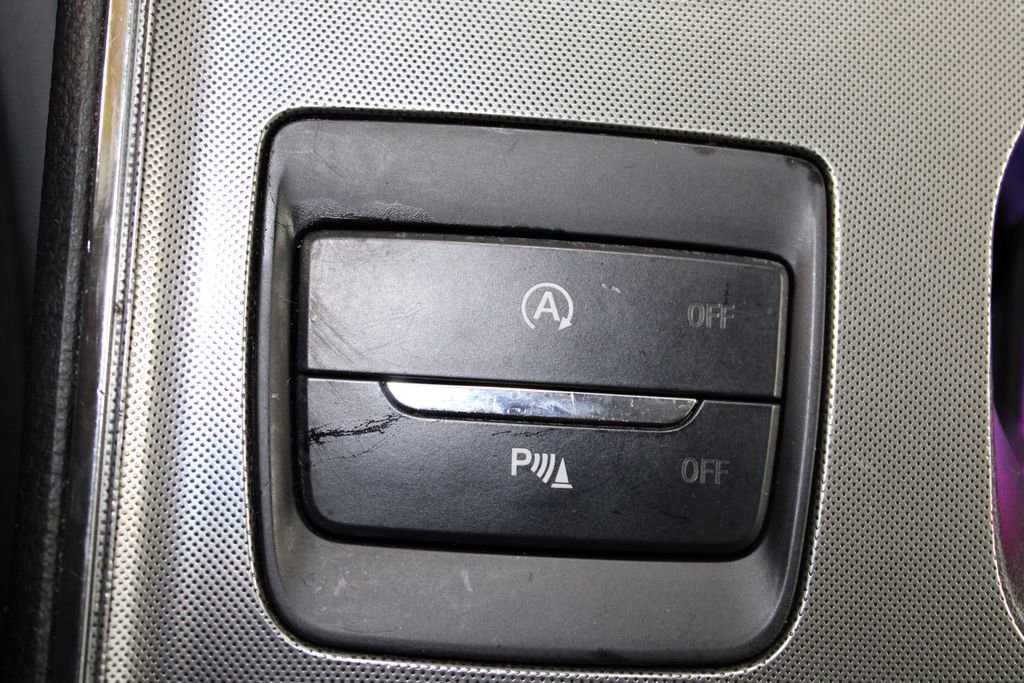 Used 2024 Ford Edge Titanium image 45