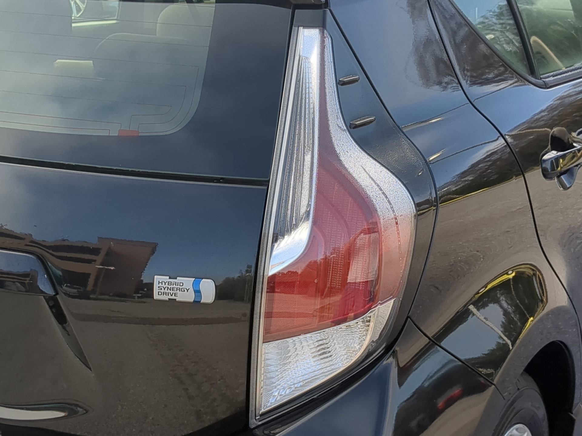 Used 2017 Toyota Prius C Two image 38