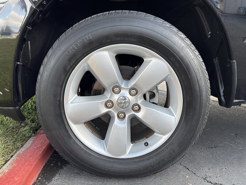Used 2014 RAM 1500 Express AWD/4WD image 21