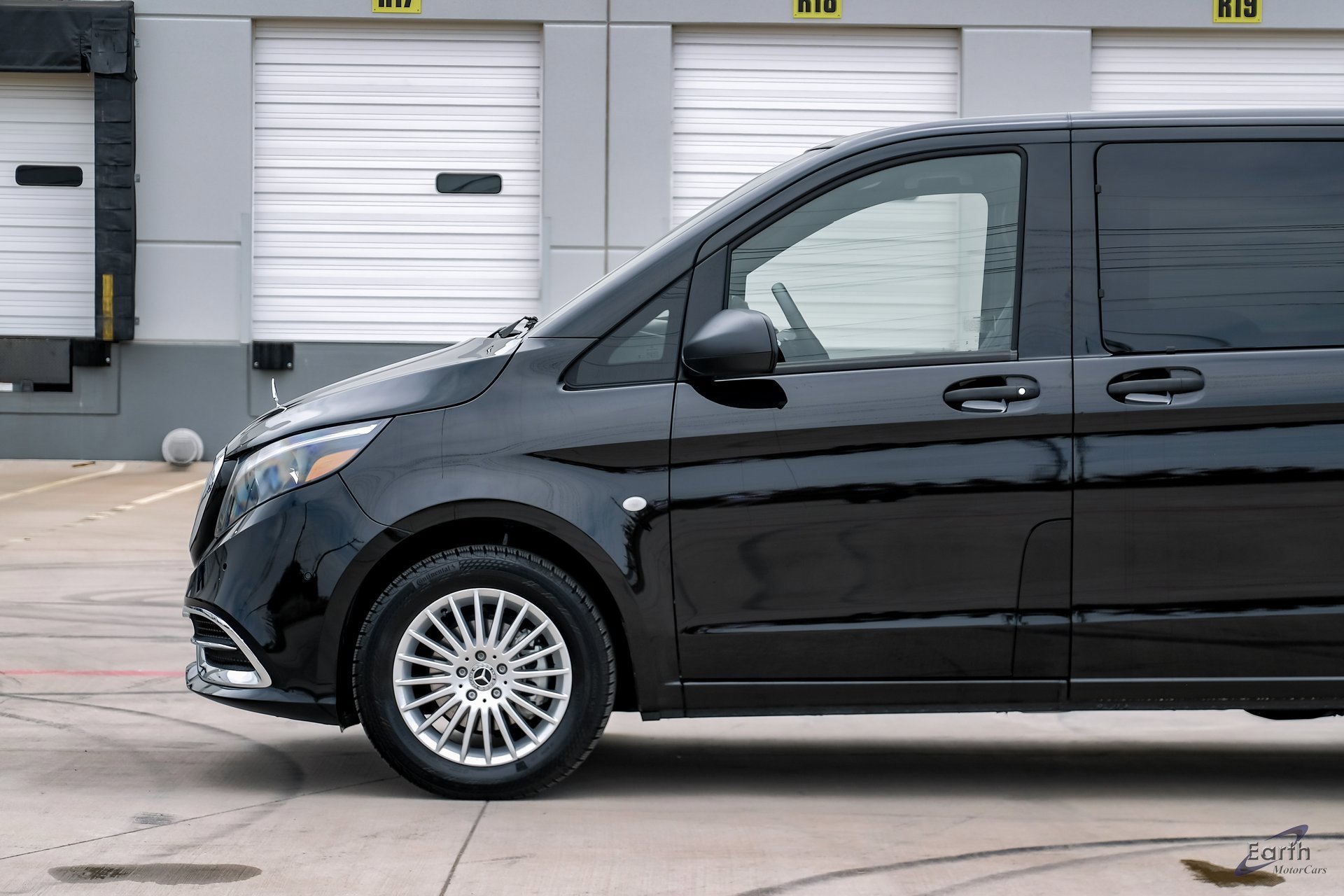 Used 2023 Mercedes-Benz Metris Passenger image 7