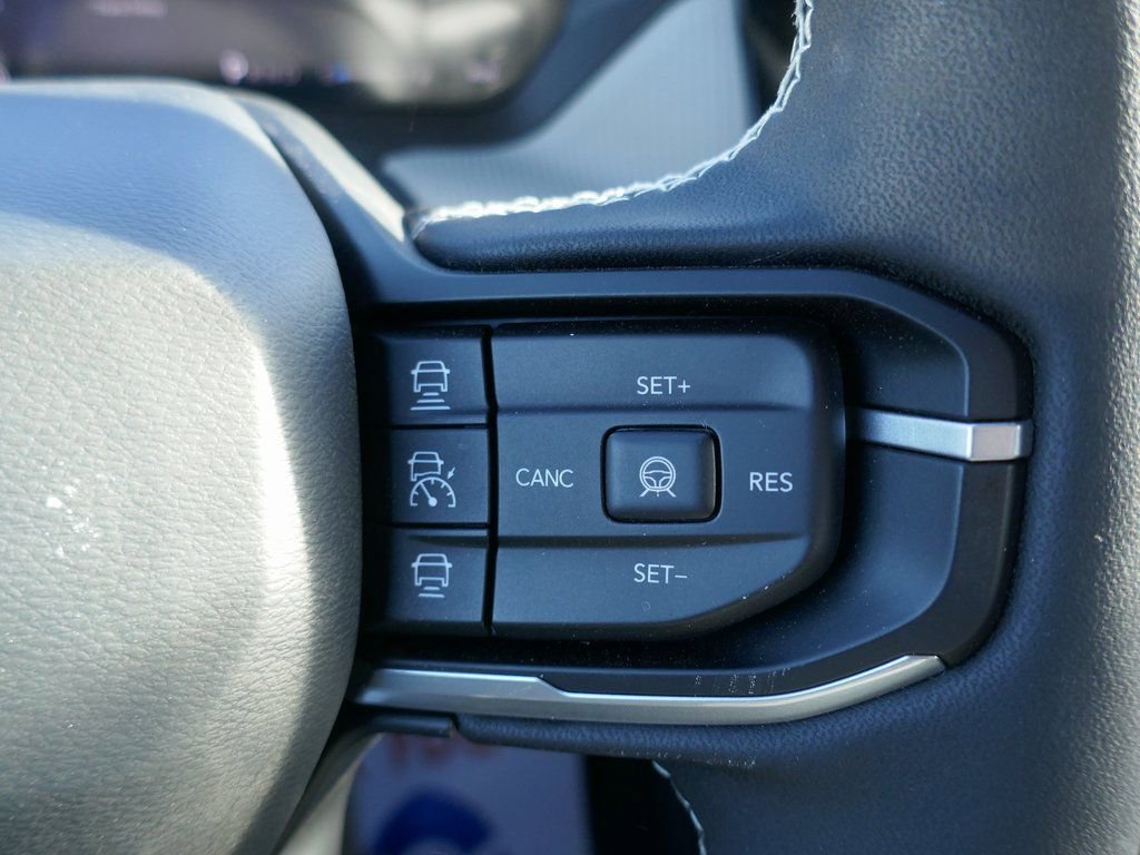 New 2026 Jeep Cherokee Limited image 17