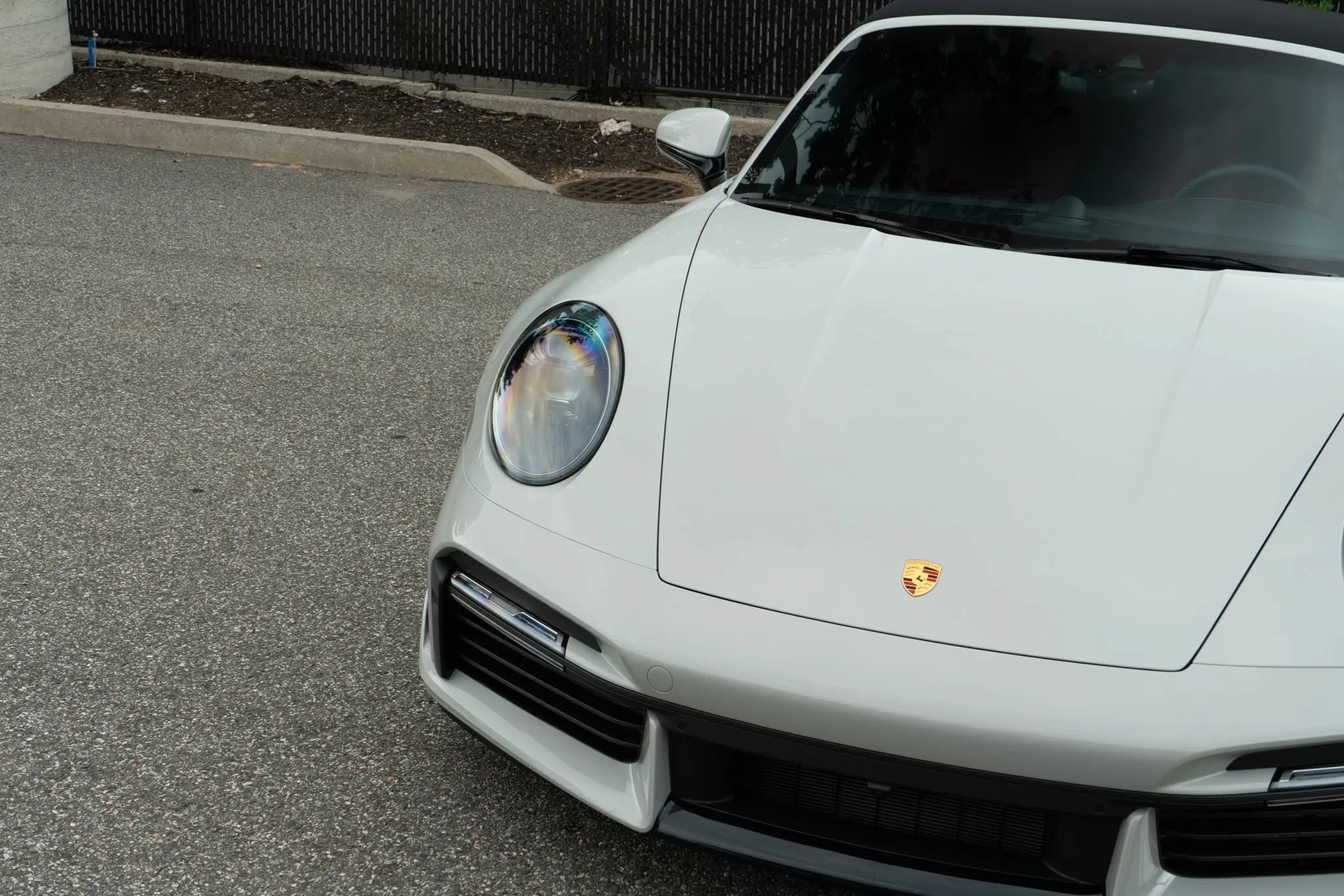 Used 2024 Porsche 911 Cabriolet AWD/4WD image 7