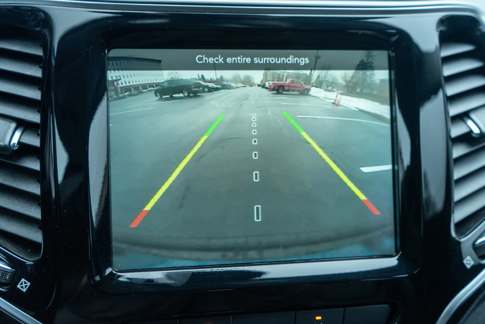 Used 2021 Jeep Cherokee Limited image 20