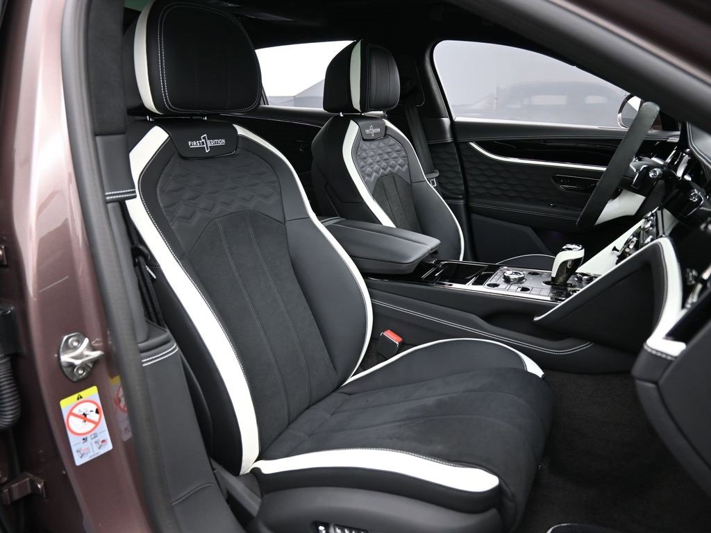 Certified 2025 Bentley Flying Spur Speed image 37