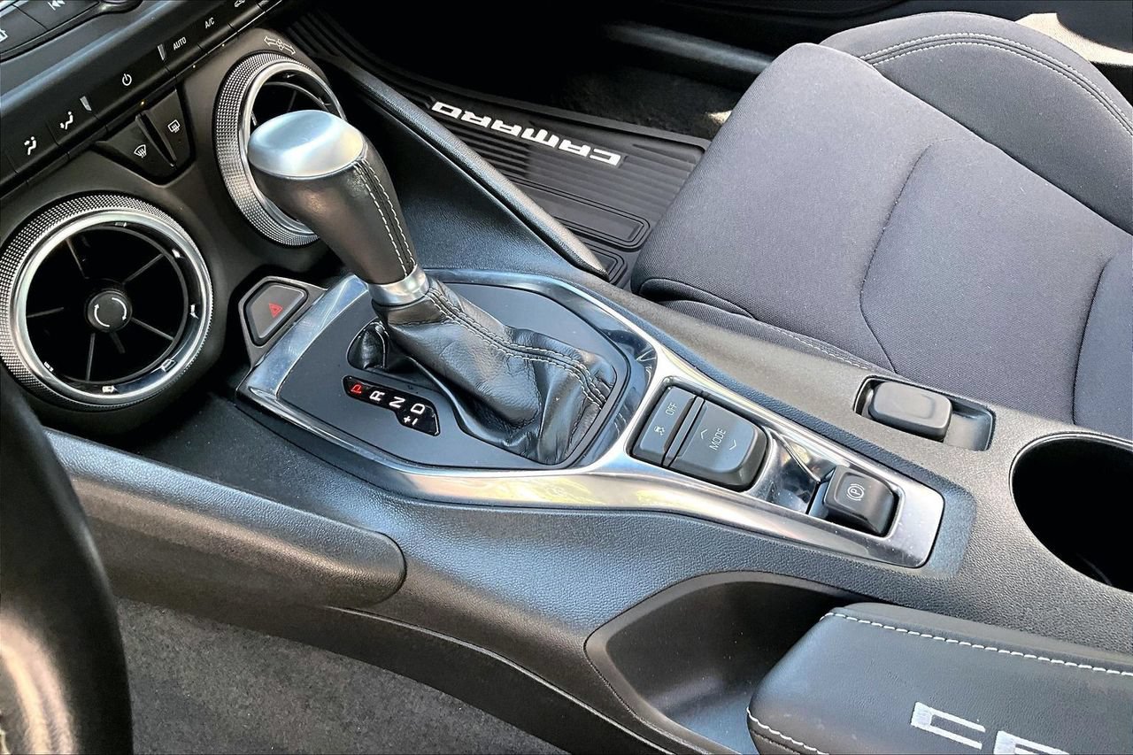 Used 2023 Chevrolet Camaro LT RWD image 14