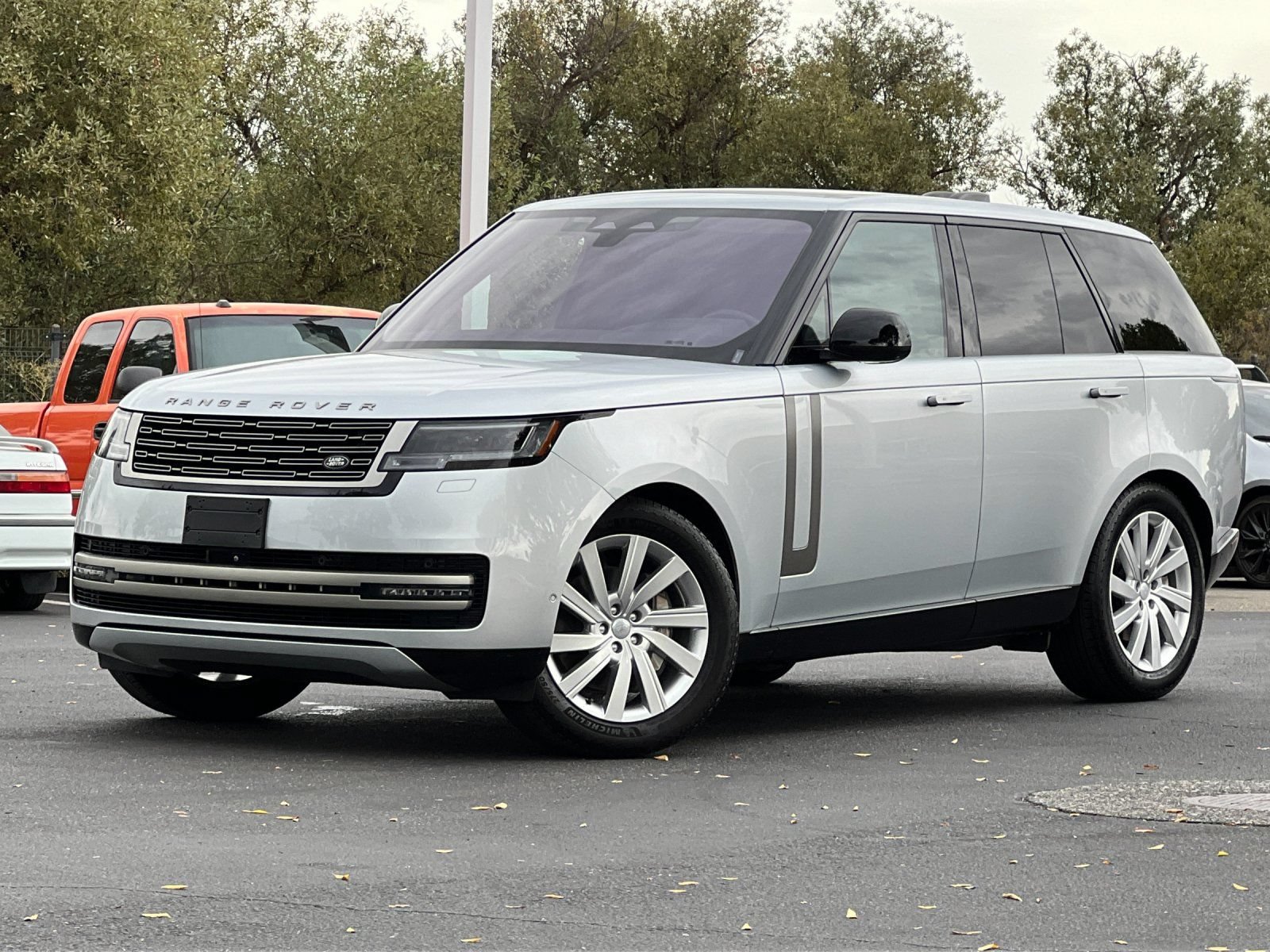 Used 2023 Land Rover Range Rover SE